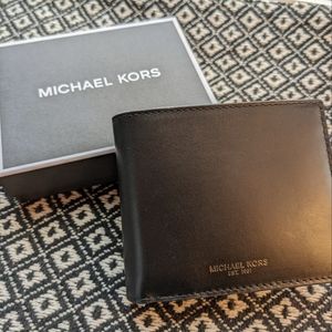 Michael Kors Bifold Passcase Wallet Men's Black